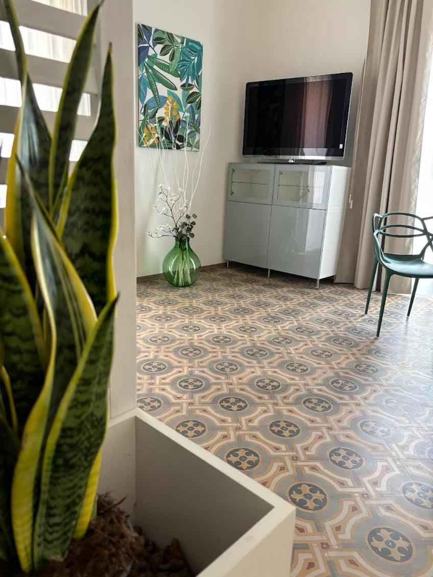Villa Di Giorgi Apartments Center Cefalu Exterior photo
