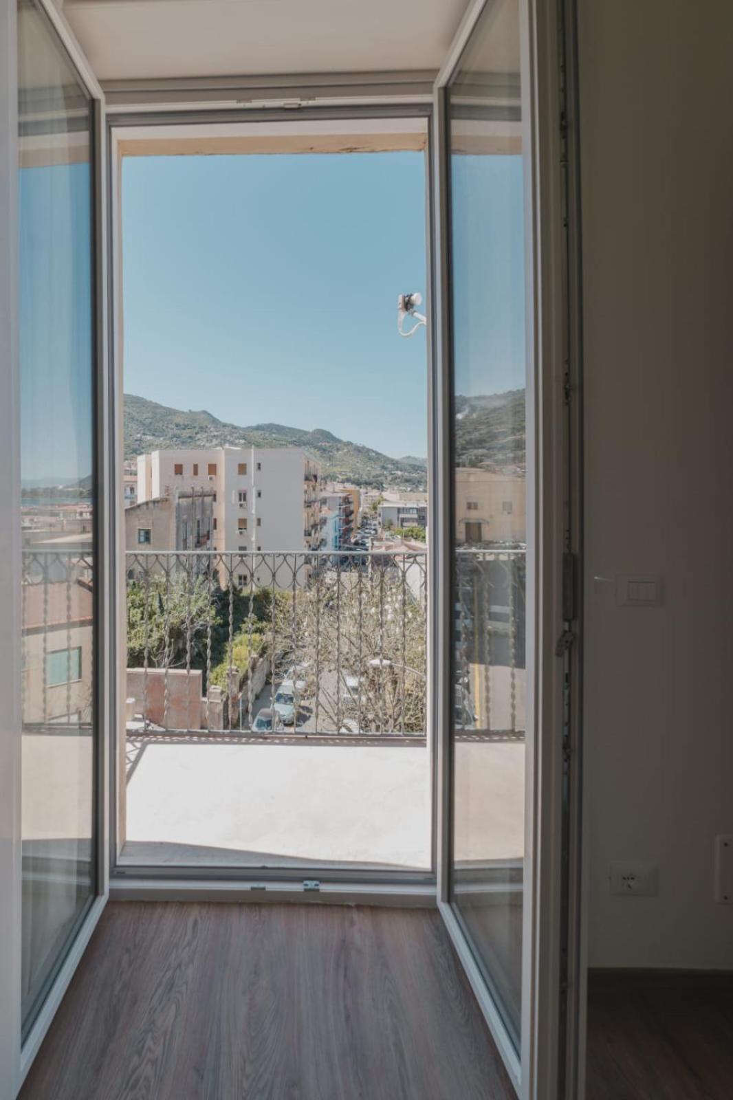 Villa Di Giorgi Apartments Center Cefalu Exterior photo