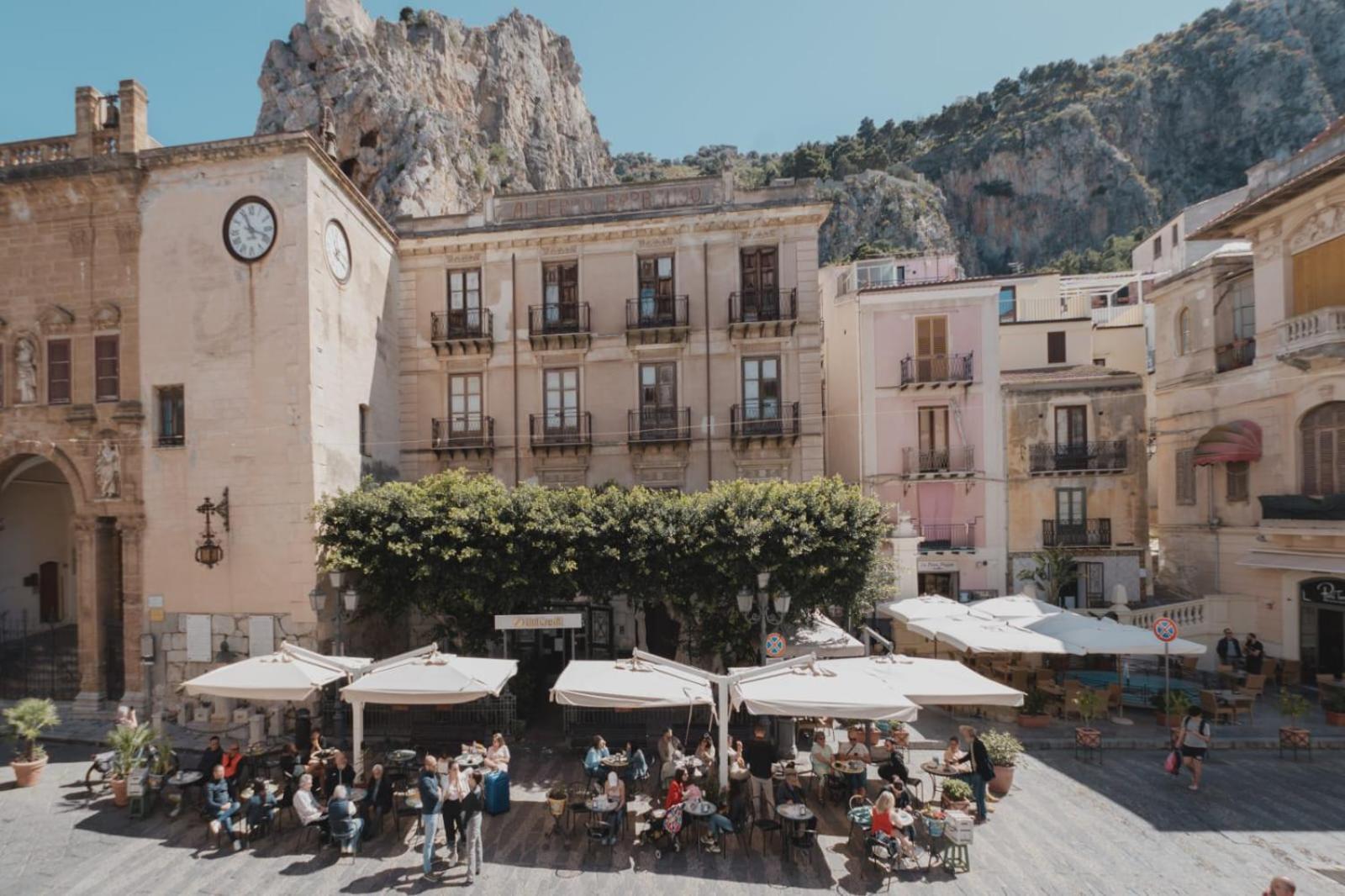 Villa Di Giorgi Apartments Center Cefalu Exterior photo